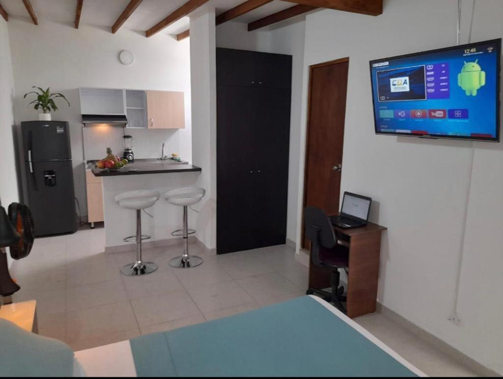 Vip Apartasuites Rosales Medellín Exterior foto